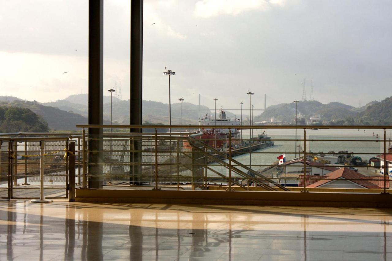 セントラル ホテル パナマ パナマ・シティー エクステリア 写真 View of the harbour from the station