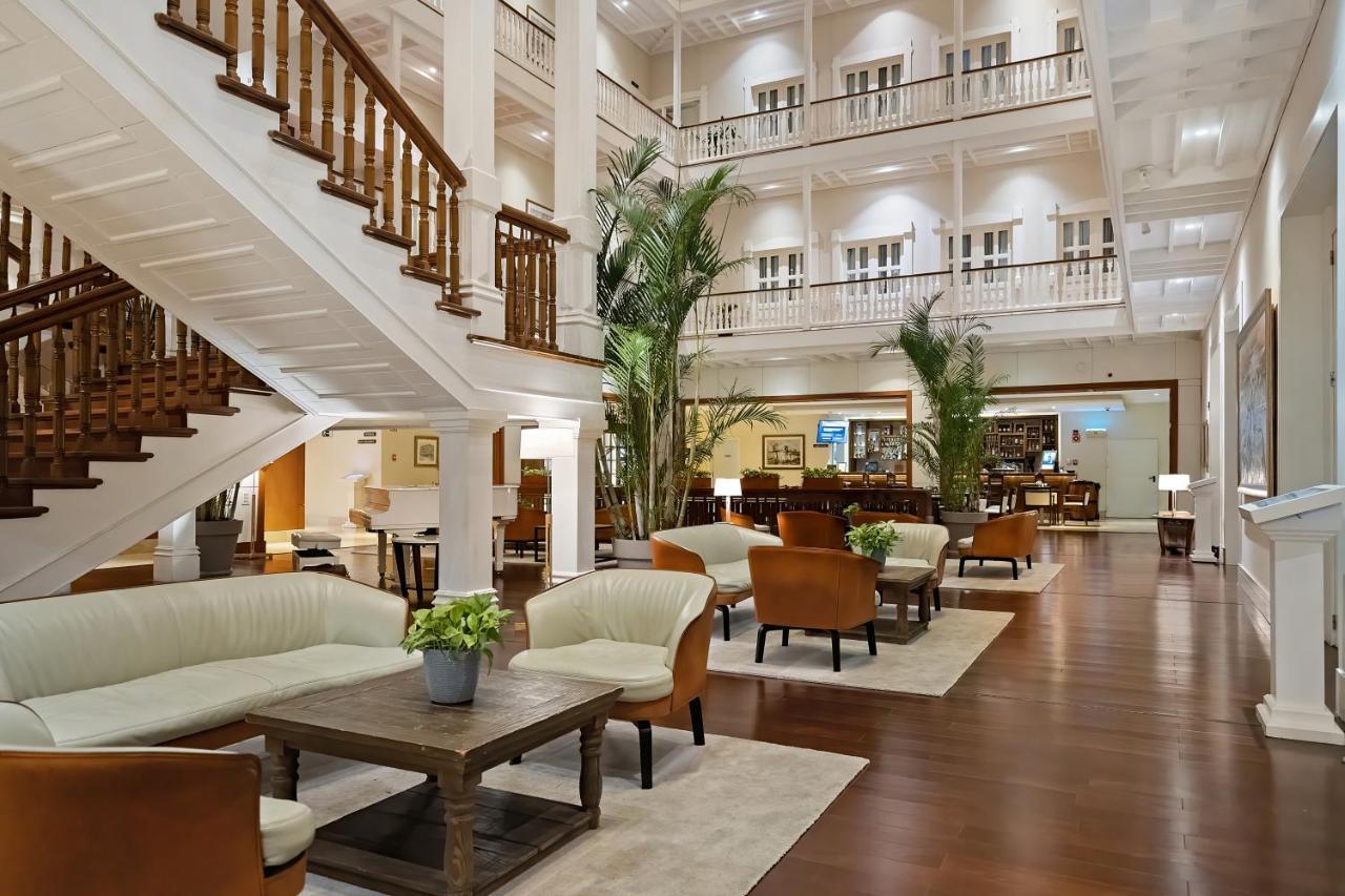 セントラル ホテル パナマ パナマ・シティー エクステリア 写真 The lobby of the hotel
