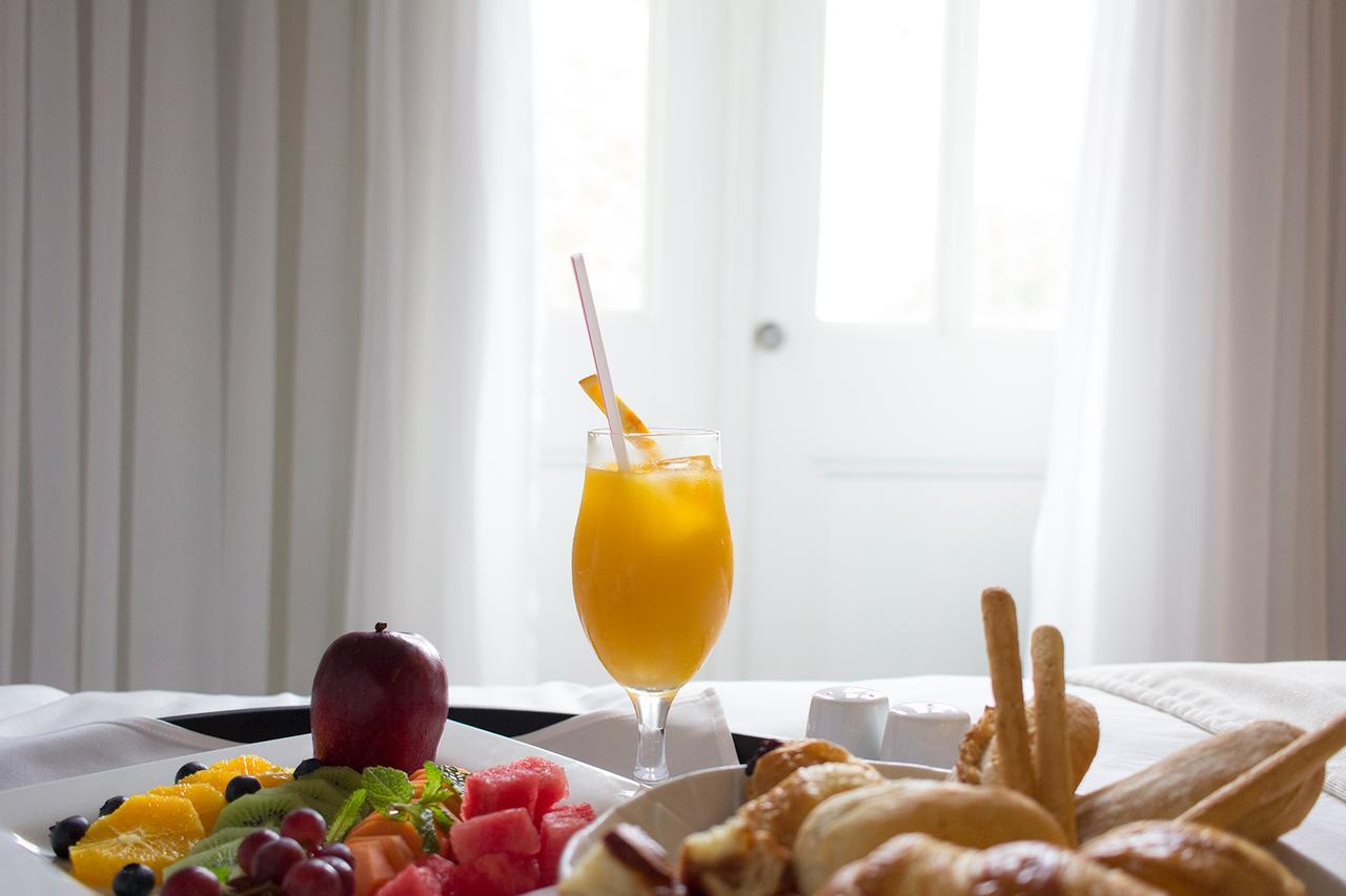 セントラル ホテル パナマ パナマ・シティー エクステリア 写真 A glass of orange juice