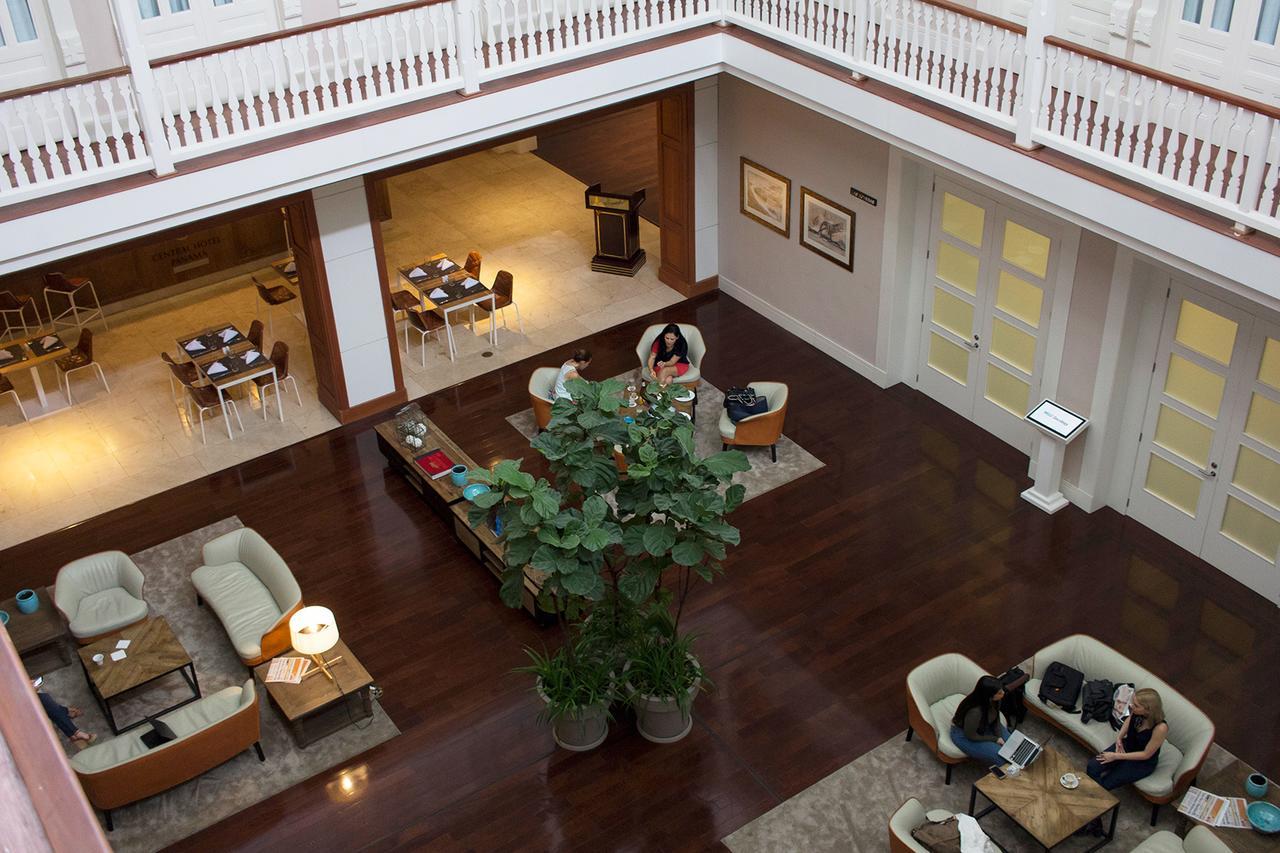 セントラル ホテル パナマ パナマ・シティー エクステリア 写真 The lobby of the hotel